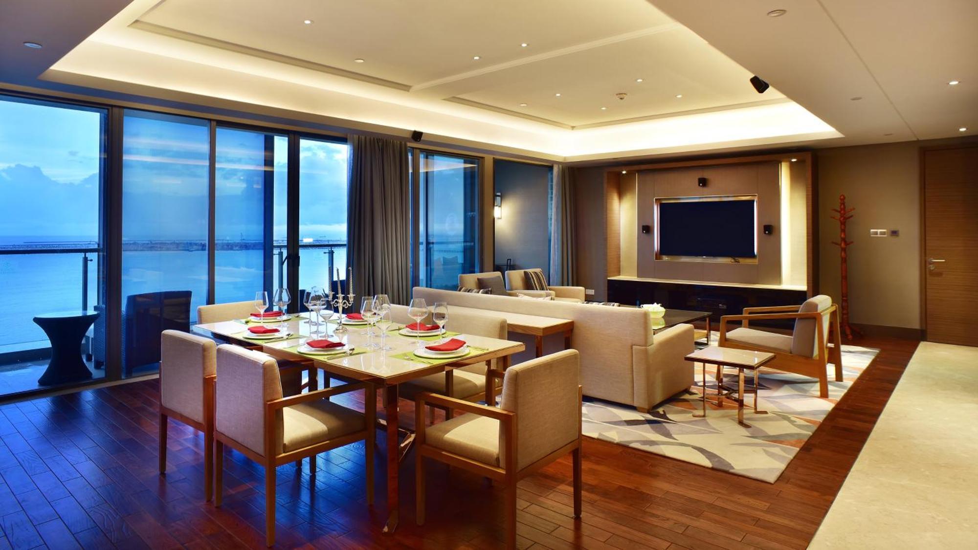 Holiday Inn Haikou West Coast By Ihg Ngoại thất bức ảnh
