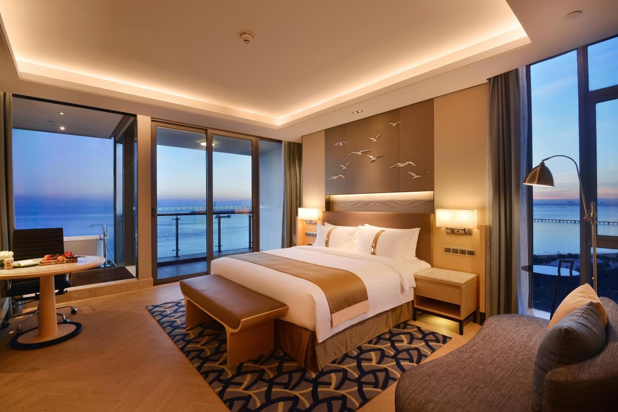 Holiday Inn Haikou West Coast By Ihg Ngoại thất bức ảnh