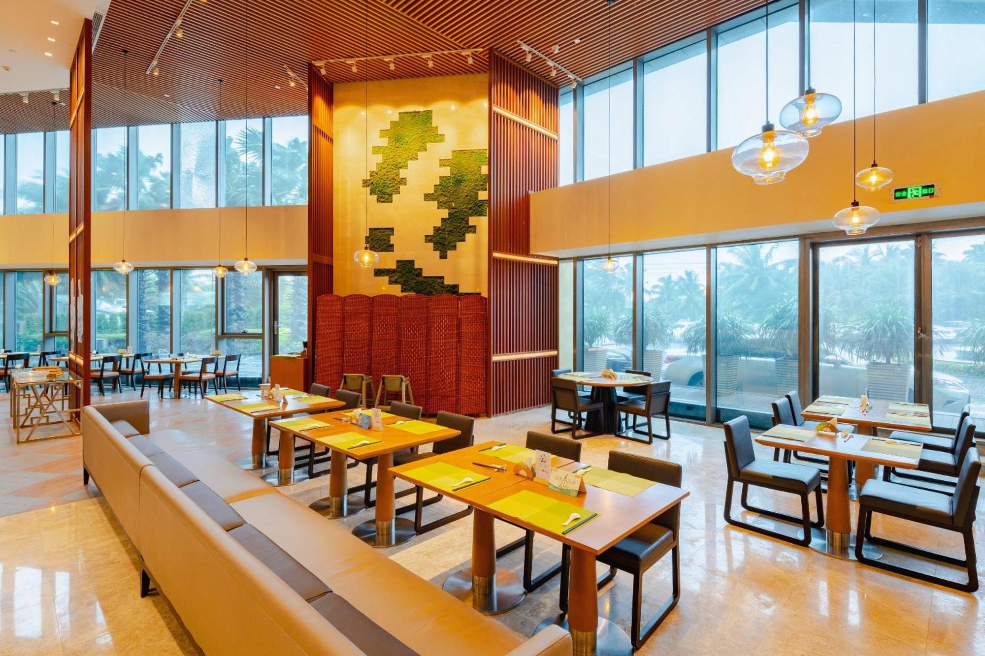 Holiday Inn Haikou West Coast By Ihg Ngoại thất bức ảnh