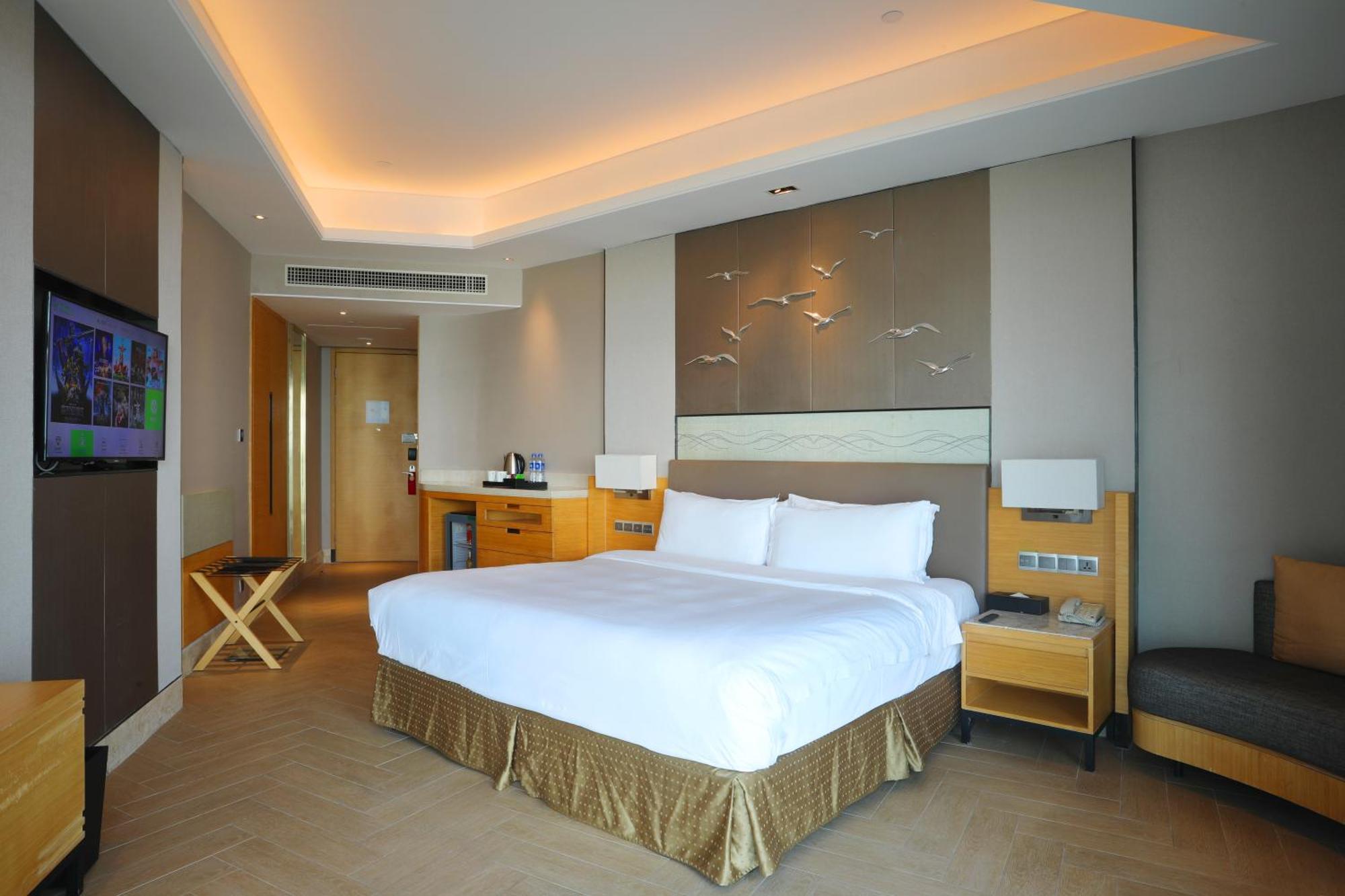 Holiday Inn Haikou West Coast By Ihg Ngoại thất bức ảnh